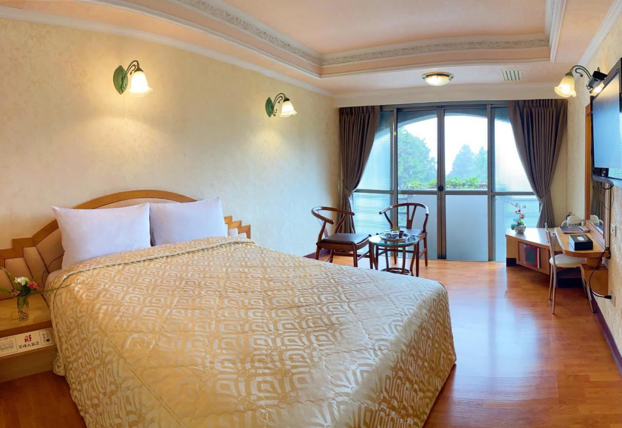 Kao Feng Hotel Zhongzheng  Exterior photo